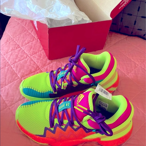 DON issue 2 - Picture 4 of 7